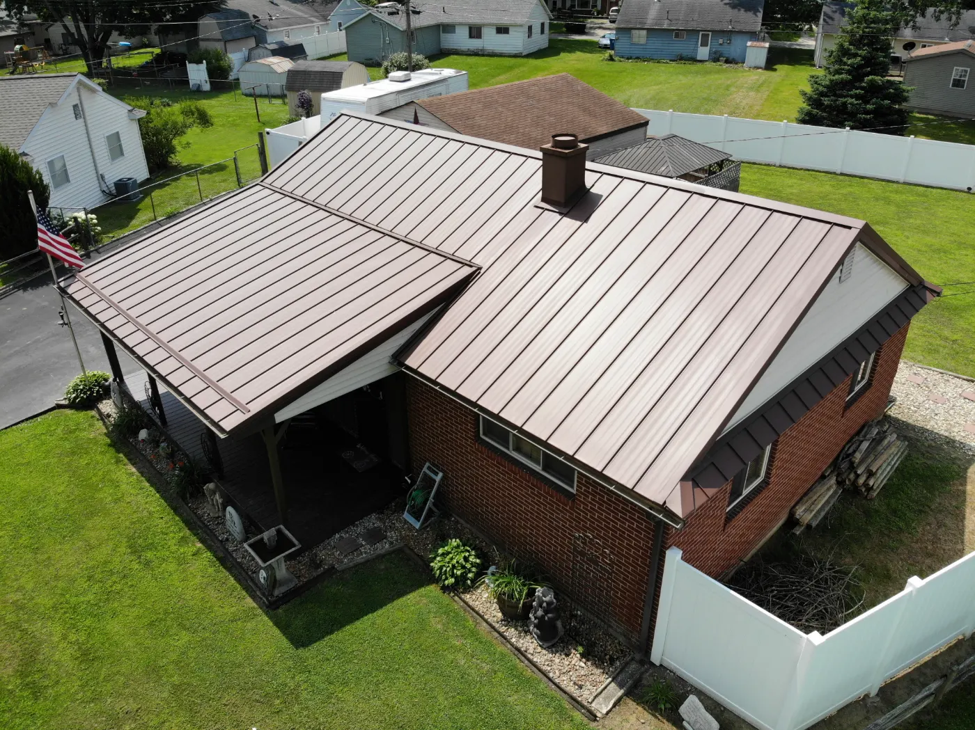 Manufacturer-certified roof installation in Woodcreek Crossing